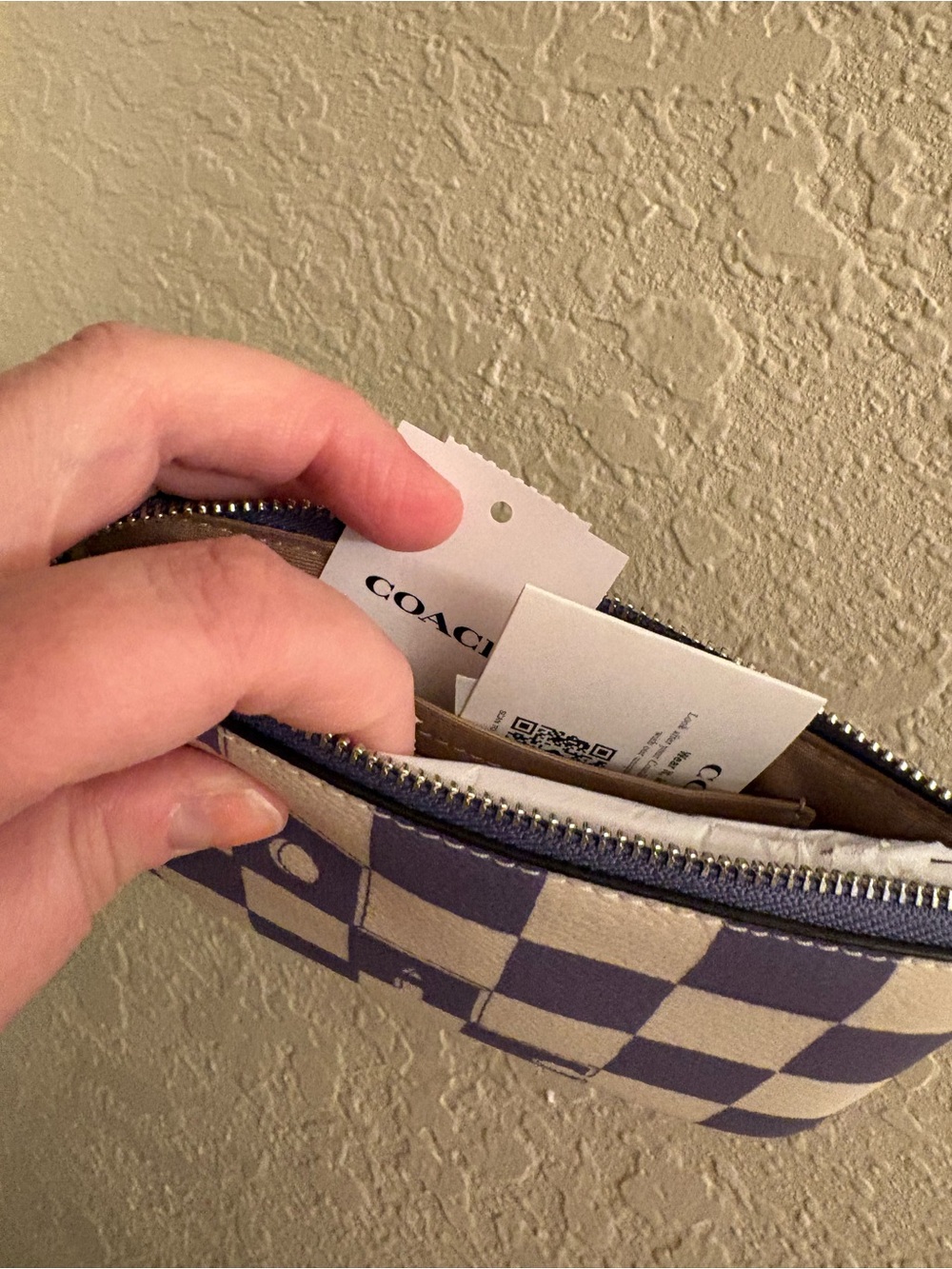 Coach Corner Zip Checkerboard Wristlet Light Violet BRAND NEW! With tags! - Picture 4 of 6